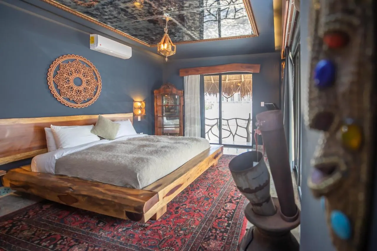 El Cielo Hotel 툴룸